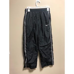 Boy’s Black Large Nike Sweatpants